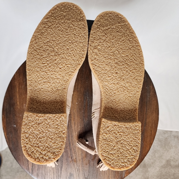 Kate Spade Tan Bellville Too Tassel Bow Suede Booties Size 8 - Picture 11 of 13